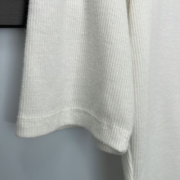 [s] Caution To The Wind Women’s White Boho Chic Off The Shoulder Crop Top - Picture 6 of 8